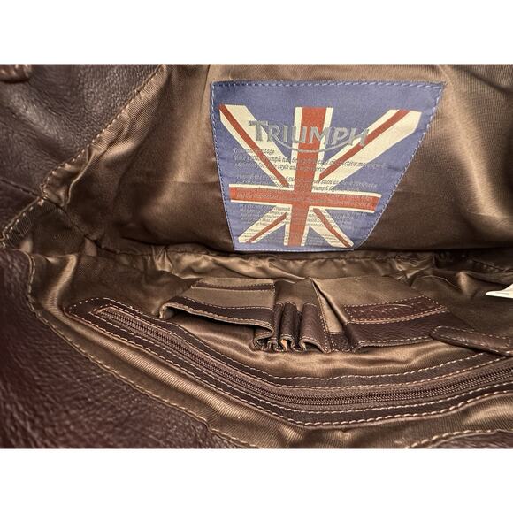 Triumph Motorcycles Leather Messenger Bag - Picture 2 of 16